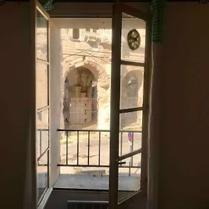 Face Aux Arenes Appartement Arles