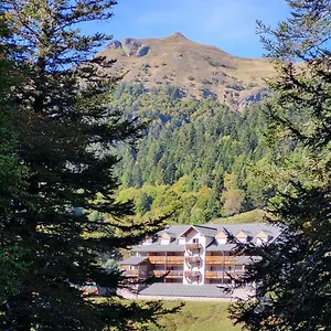 Recente Au Coeur Des Monts Du Cantal Appartement Laveissière