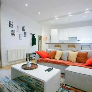 Appartement Warm 2 Bedrooms - C38, Paris
